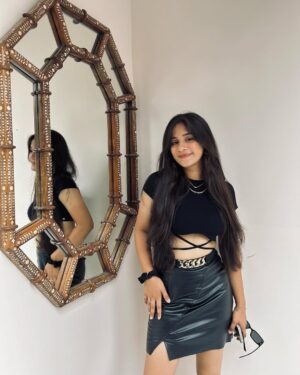 preet lakhanii Instagram - summer preview ☀️

wearing @urbanic_in 🫶🏼

use my code "PRELA23" for some 💰off!!

top: 🔎98634
skirt: 🔎24081

🏷️ 
#urbanic #urbanicsquad #urbaniccampussquad #explore