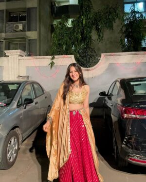 preet lakhanii Instagram - navरात्रि >>🪷✨💌