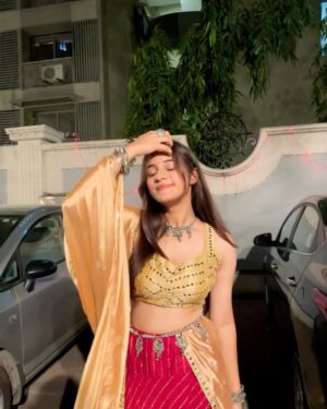 preet lakhanii Instagram - navरात्रि >>🪷✨💌
