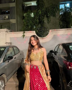 preet lakhanii Instagram - navरात्रि >>🪷✨💌