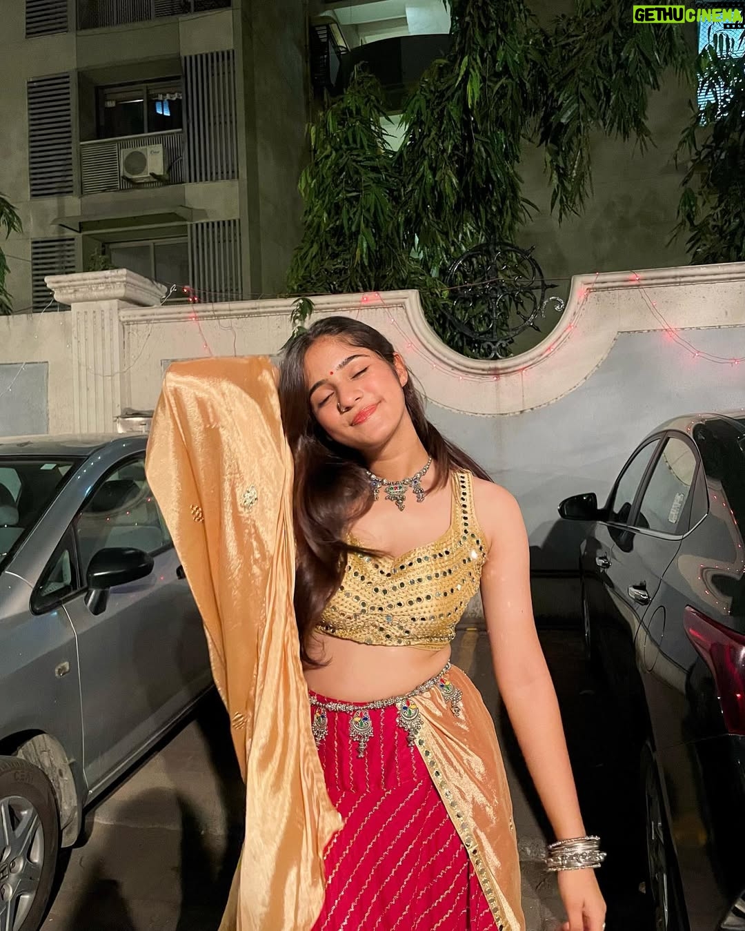 preet lakhanii - 54.2K Likes - navरात्रि >>🪷✨💌