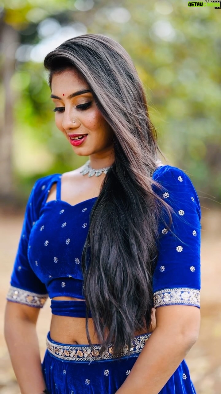 priya savadi - 27K Likes - 🦋🧿
Mua @makeover_by_nagesh
Outfit & Jewel @rental_gown_banglore
Vc @arjunphotography123
#priyasavadi #belagavi #trendingreels #viral #happiness #love #viralvideos #explore #trendings #world #dream #makeup