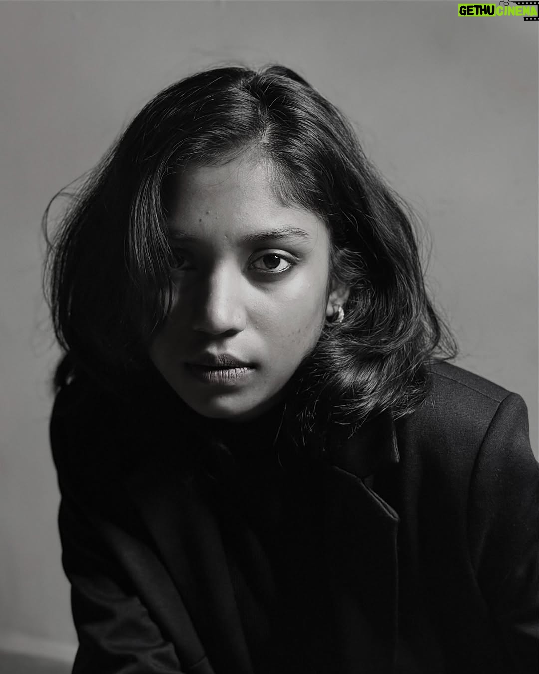 reenu Debnath - 174.5K Likes - Diva is back 🖤
.
.
.#reenu #newpost #post #modelpose #model #trend