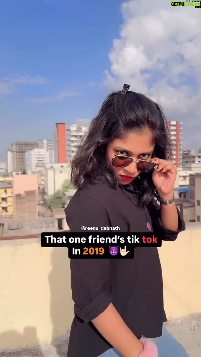 reenu Debnath - 236.7K Likes - Dare you to tag her 😈🤟🏻
.
.
.#fypシ #explore #instagramreels #relatable #reelsinstagram #funnystory #explorepage #relatablememes #reels #attitude #tiktok #2020 #meme #bestfriend