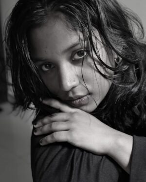 reenu Debnath Instagram - Diva is back 🖤

.

.

.#reenu #newpost #post #modelpose #model #trend