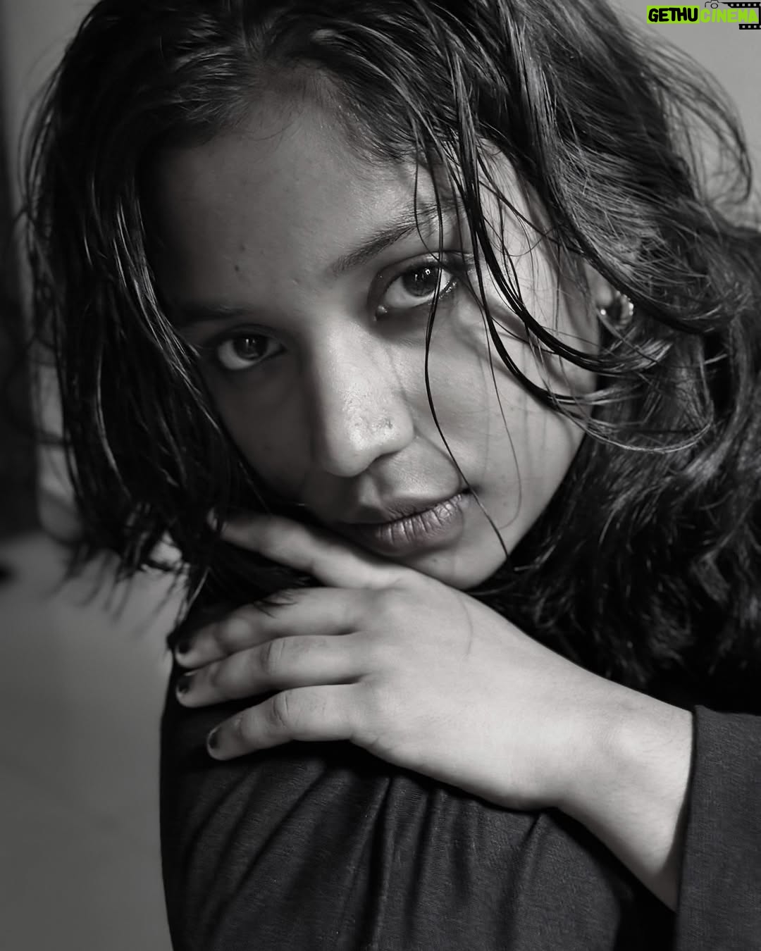 reenu Debnath - 174.5K Likes - Diva is back 🖤
.
.
.#reenu #newpost #post #modelpose #model #trend