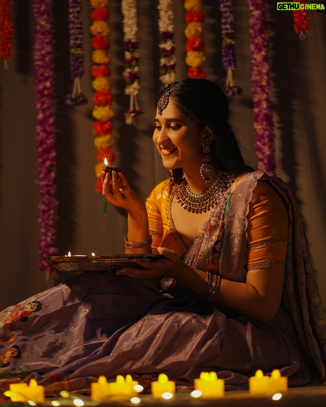 saakshi sb - 3.3K Likes - Cuz deepavali vibe is still on🪔😉