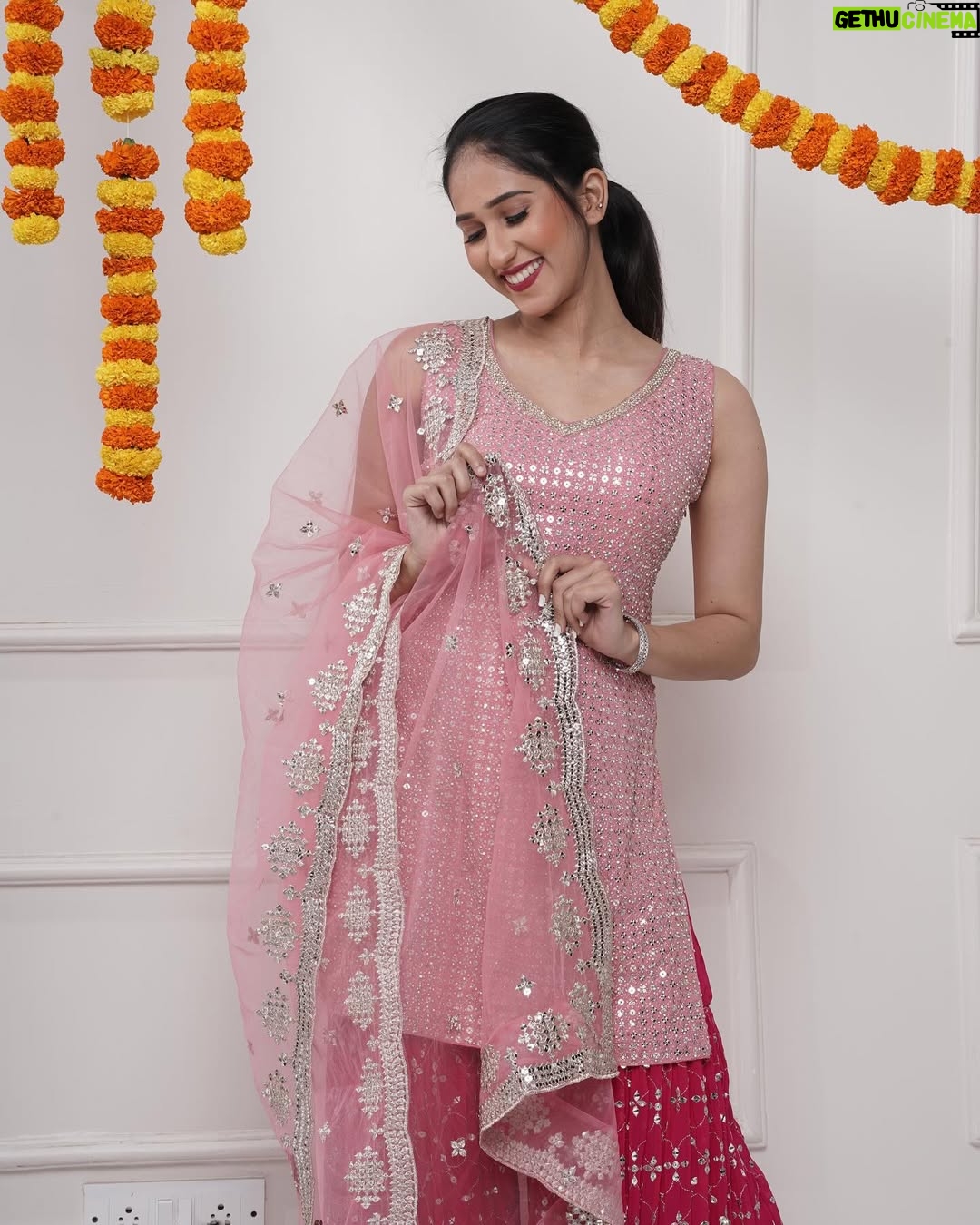 saakshi sb - 2.8K Likes - Be the light🌸✨