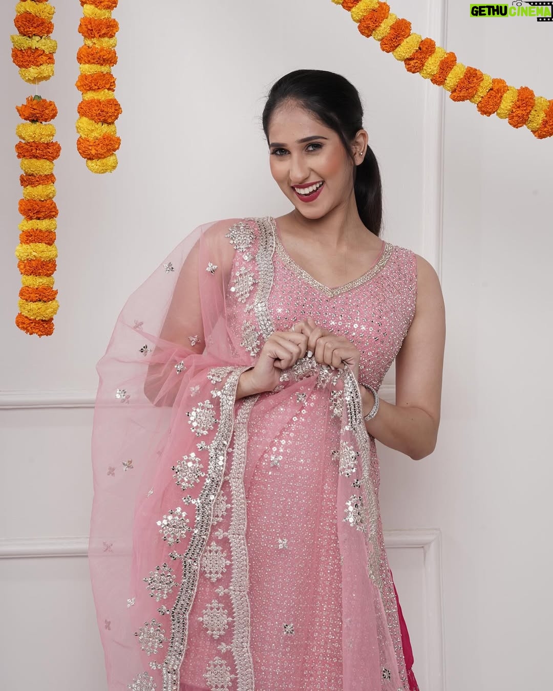 saakshi sb - 2.8K Likes - Be the light🌸✨