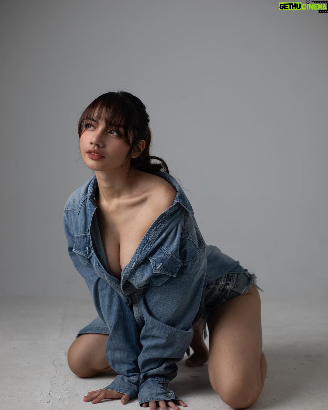 uwudracu - 11.8K Likes - fashion shoot jn~