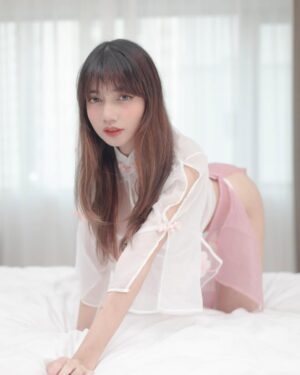uwudracu Instagram - its sakura season 🌸