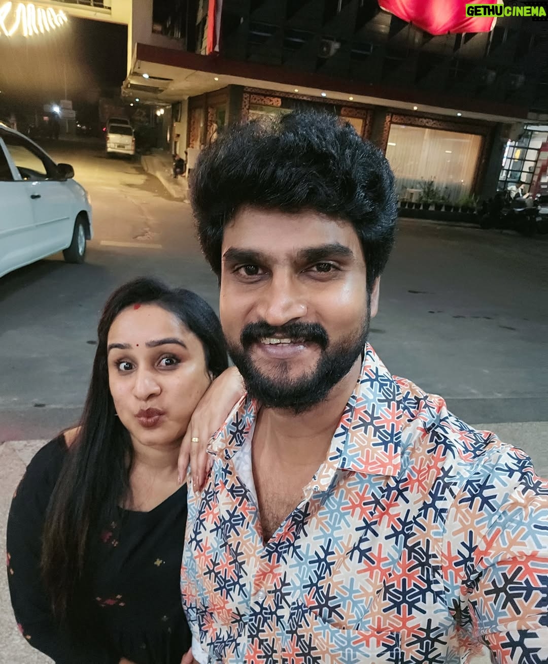 vj Santhiya - 2.6K Likes - ❤️ Ennaval ❤️
#lovetogether #mywife #mylife #enjoy #happiness #lovely #kiss #nature #spark #heart #touch #lifestyle #feel #enjoytogether❤️
