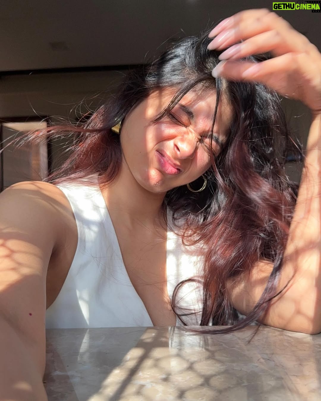 yashashree rao - 106.6K Likes - Bahar se Bindaas andar se Devdas 😇😌☺️
#instagram #instadaily #explore #explorepage #fyp #foryou