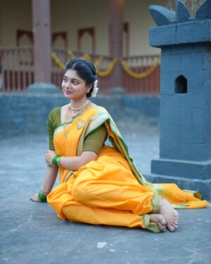 yashashree rao Instagram - मेघसावळा माझा राया भोळा भाबडा माझा राया✨

#instagram #explore #explorepage #fyp #foryou

Edited by @darshan_kokane