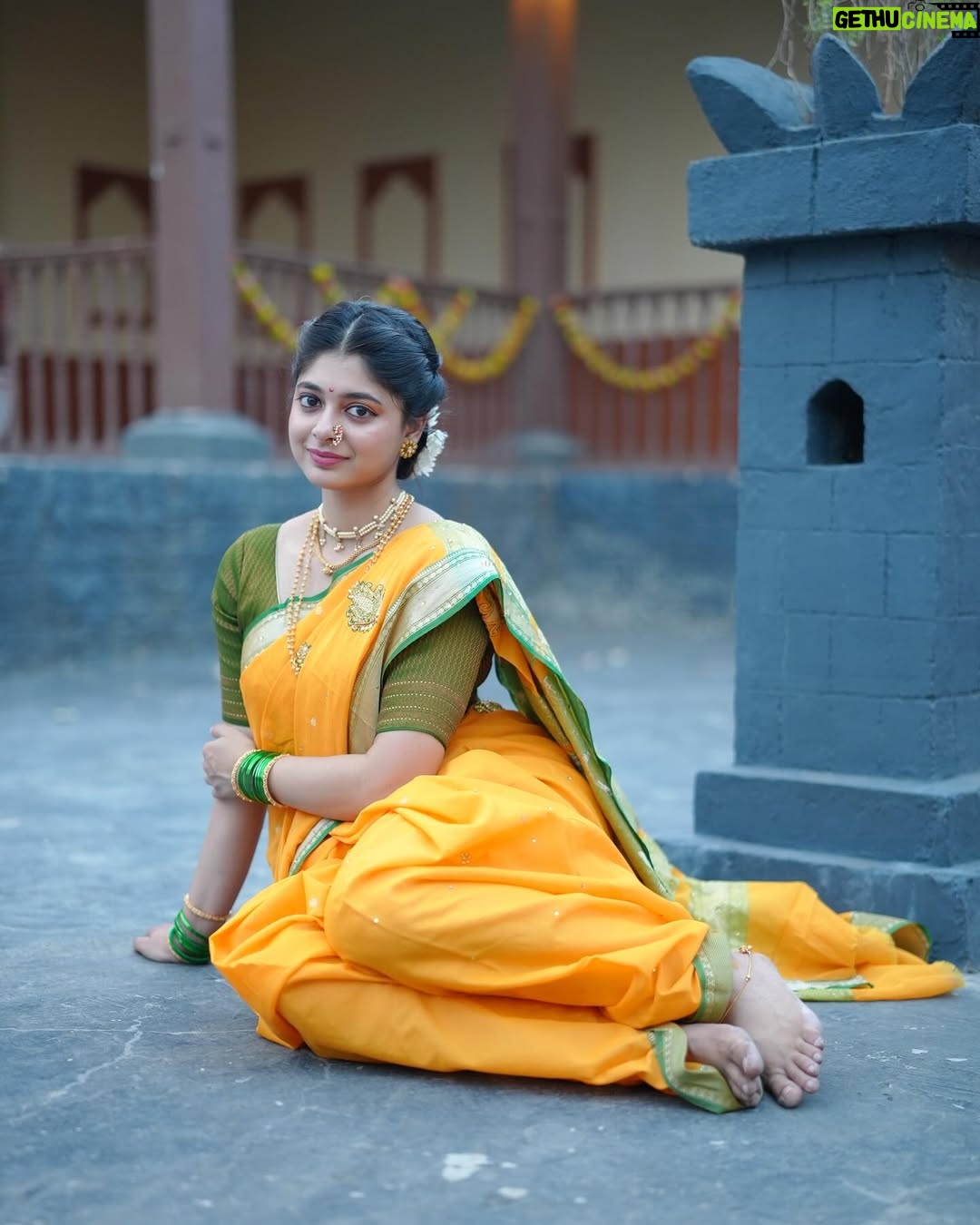 yashashree rao - 167.4K Likes - मेघसावळा माझा राया भोळा भाबडा माझा राया✨
#instagram #explore #explorepage #fyp #foryou
Edited by @darshan_kokane