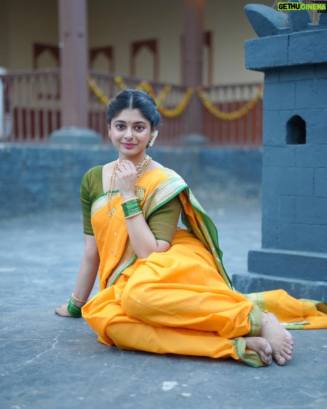 yashashree rao - 167.4K Likes - मेघसावळा माझा राया भोळा भाबडा माझा राया✨
#instagram #explore #explorepage #fyp #foryou
Edited by @darshan_kokane