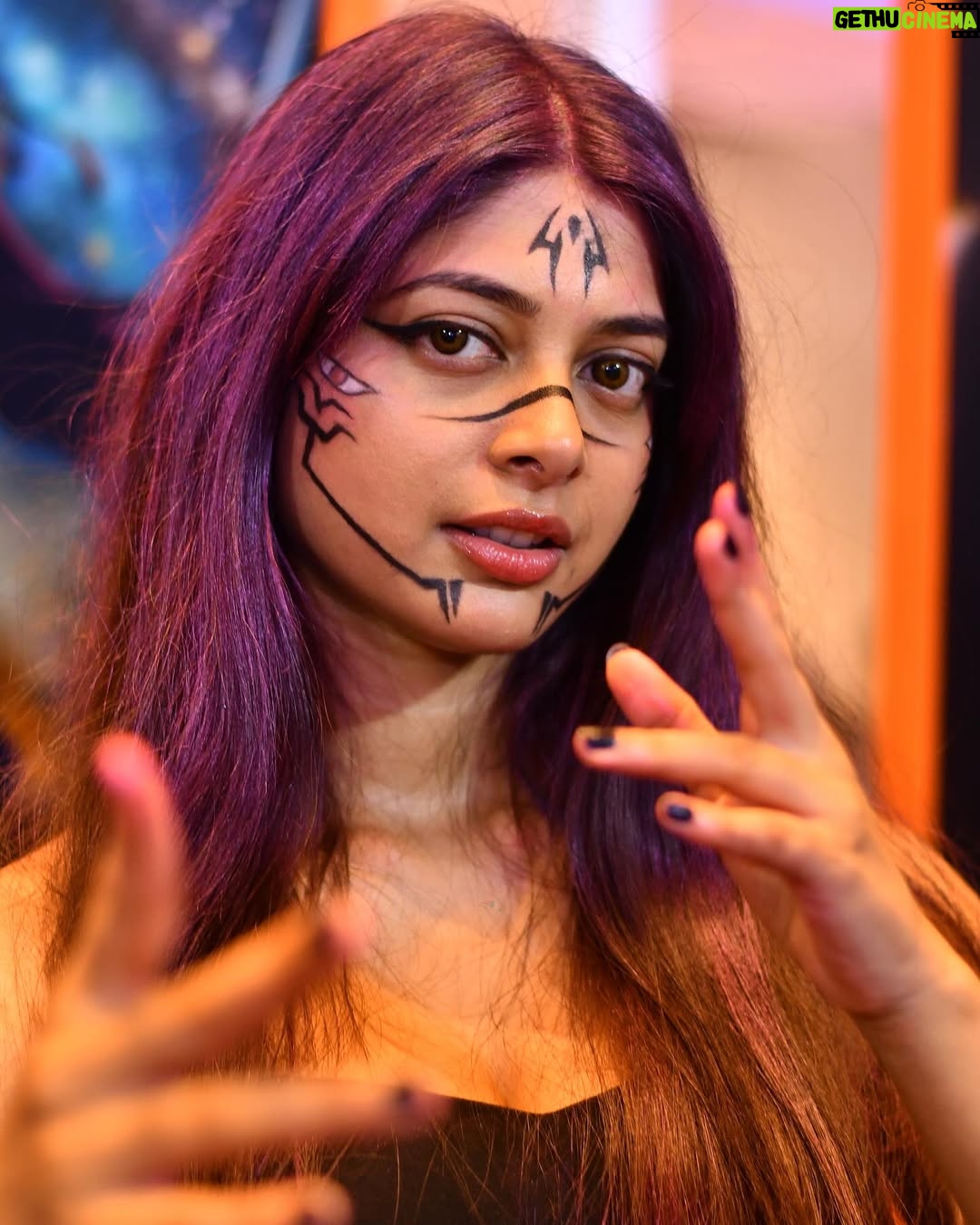 yashashree rao - 126.4K Likes - Domain expansion 😌😉
Makeup by : @tanveeingle
Hair by : @vinayak_makeup
Shot by : @hritikhrn
#instagram #explore #explorepage #fyp #foryou #anime #cosplay