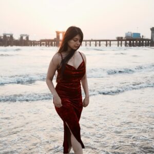 yashashree rao Instagram - Beach is my runaway 😏🤣 

Shot by : @creative.mastak_ 

#instagram #explore #explorepage #fyp #foryou #instadaily #beach #photoshoot