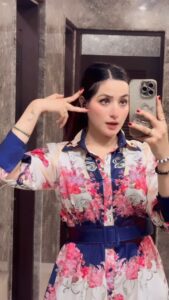 Actress Aanchal Dhiman HD Photos and Wallpapers July 2025