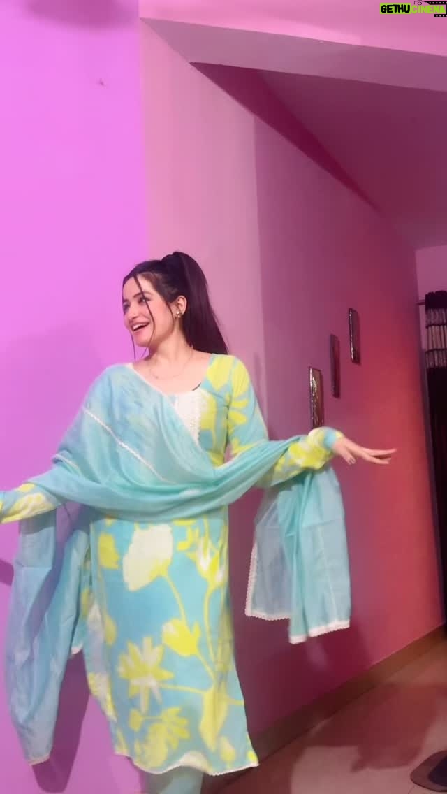 Aanchal Dhiman - 3 Likes - Nache jau mai 🙈

#foryou #foryoupage #foryourpage #like #like4like #likes #liketime #followforfollow #followforfollowback #viral #queen #following #support #supportlocal #instagood #instagram #good #dance #reel #dancer