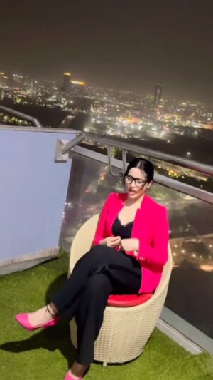 Aanchal Dhiman Instagram - Smjhe kya 🤨

#foryou #foryoupage #like #likemyphoto #liketime #viral #viralvideos #video #queen #viralvideos #videogames #likemyphoto #photo #viral #viralreels #reel