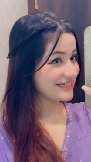 Aanchal Dhiman Instagram - 🫠

#foryou #foryoupage #like #like4like #liketime #liker #followforfollow #followers #following #réel #reel #instagram #instafood #instagirls