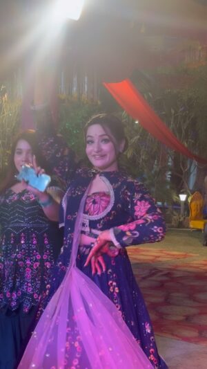 Aanchal Dhiman Instagram - ❤️

#foryou #foryoupage #like #like4like #support #supportlocal #queen #like #viral #viralreels #réel #reel #reelitfeelit #like4like #followforfollow #followforfollowback