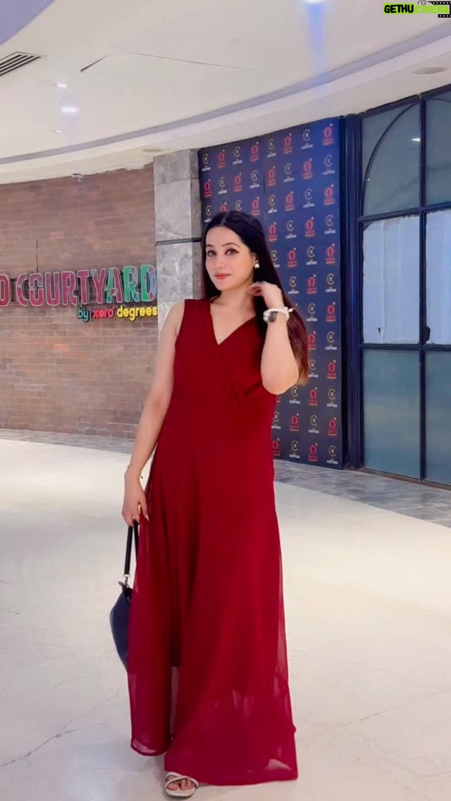 Aanchal Dhiman - 3 Likes - ❤️

#foryou #foryoupage #viral #viralvideos #video #village #insta #instamood #instagram #viralreels #red #reddresses #dress #girl  #club #night #nightlife