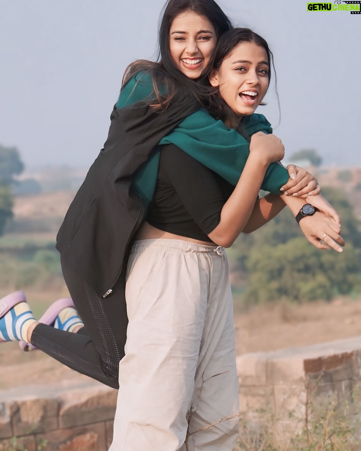 Aarohi Rawat - 13.1K Likes - Wish you a very very happy birthday 🎂 🥳 kallu sach I’m so lucky because I have you 🫶🏻🥀#sisters #sister #sisterlove❤️ #photo #photography #photoshoot #photogram #photographers