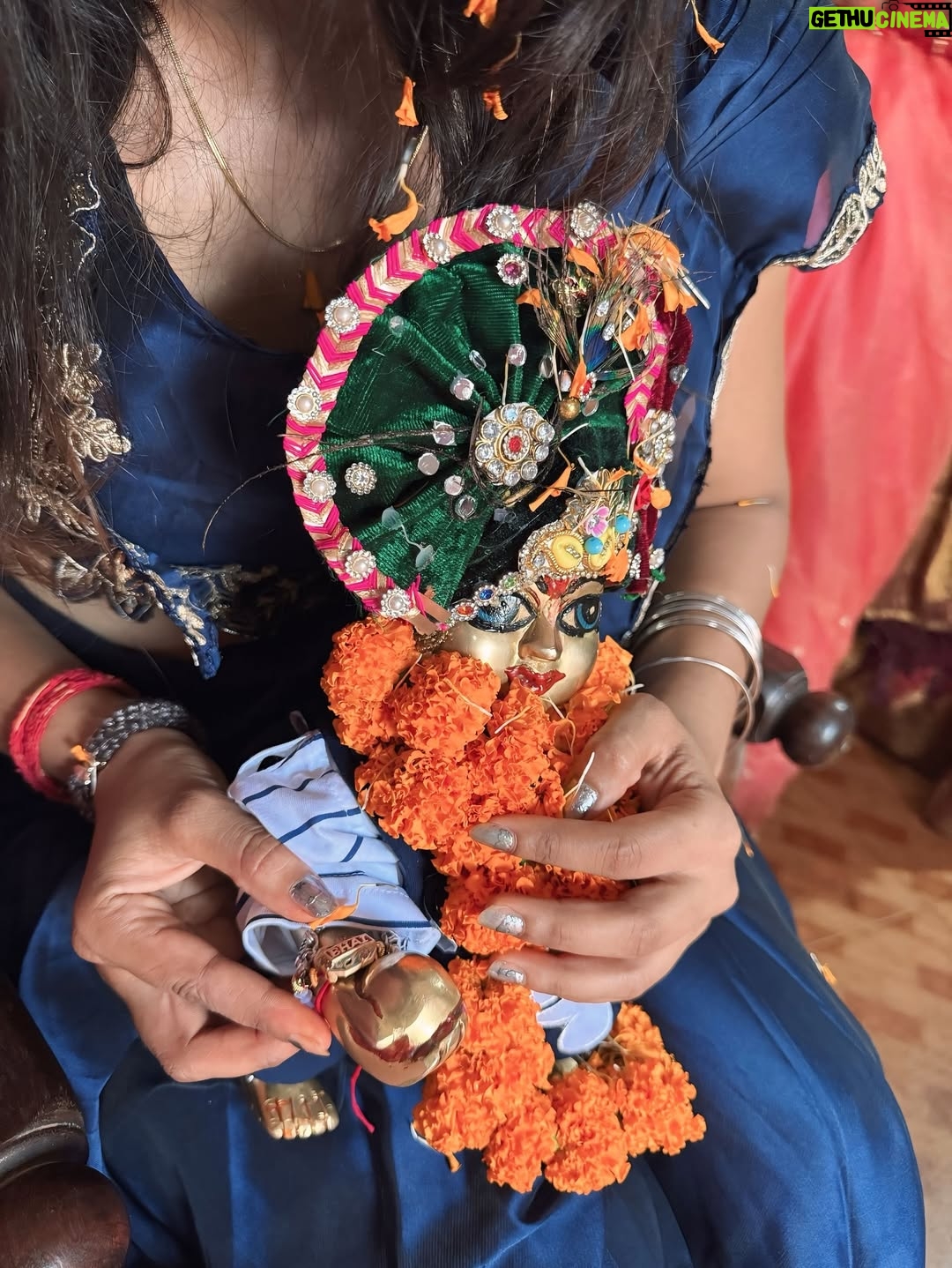 Aarti Sahu - 210K Likes - मेरे भाई 🥰♥️ #rakhi 

#rakshabandhan2025