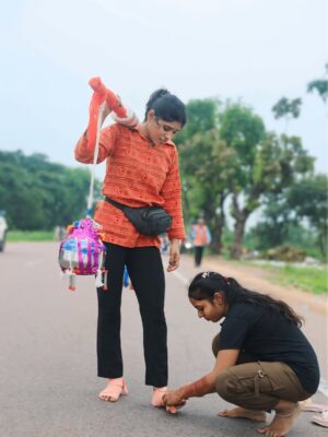 Aarti Sahu Instagram - 80km छतरपुर से जटाशंकरधाम 🙏जीवन की पहली कावड़ यात्रा 🚩🔱 @itsaartisahu #itsaartisahu