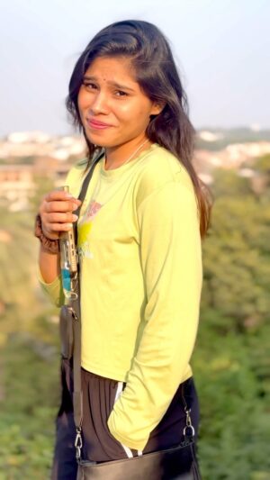 Aarti Sahu Instagram - सच बोला न लड़कों ?🥺💔