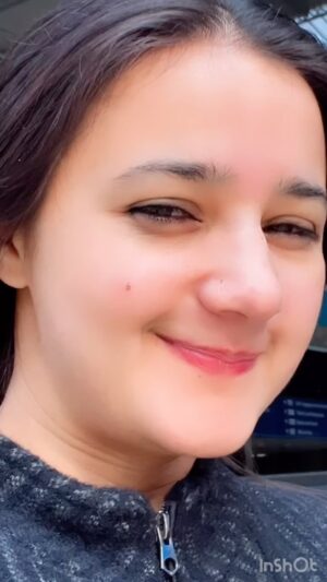 Aarti Singh Instagram - #love 🥰