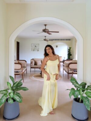 Aashna Hegde Instagram - 48hrs of THIS 🤌🏻 

taking time off from everything that’s going on - work, shoots, wedding planning & it honestly was so worth it!!! I couldn’t remember the last time we had a staycation like this 💓 

📍Frangipani, Alibaug
@saffronstays @saffronstayswithyou