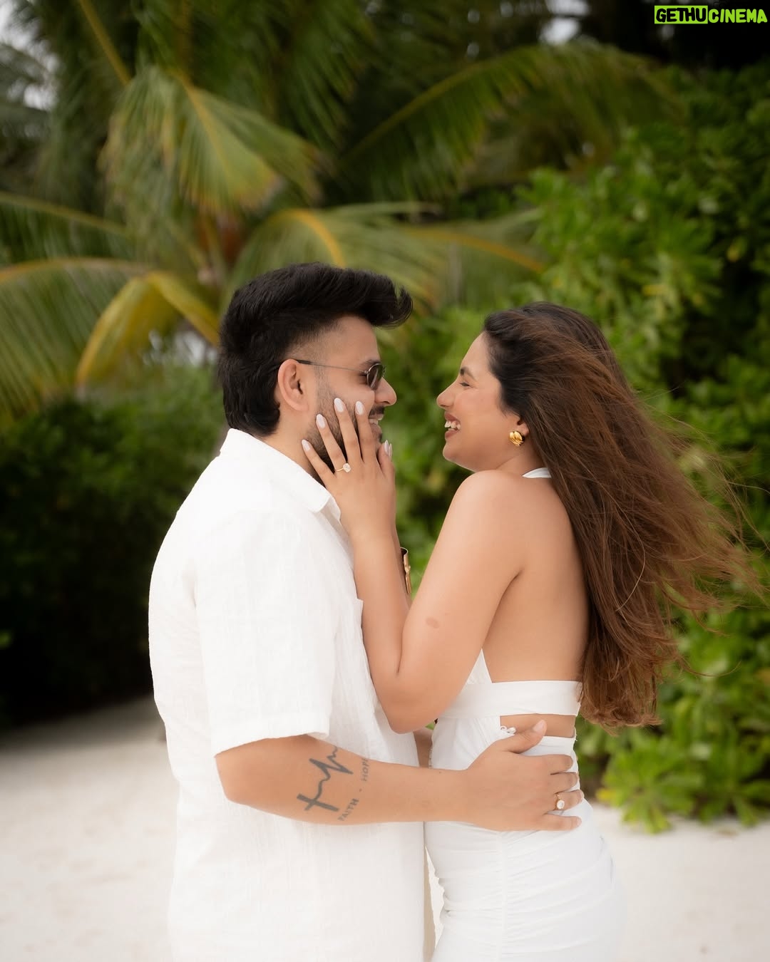 Aashna Hegde - 371.8K Likes - I cannot tell you how happy I am just thinking about the fact that THIS is only the beginning to our life together 🤍 

13.05.2025 ✨