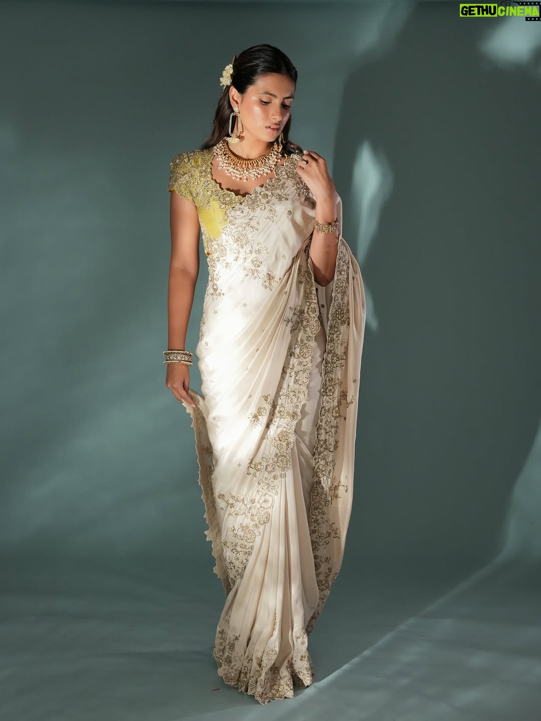 Aashna Hegde - 204.5K Likes - nothing I would ever change about this look!!! 
from this being the first saree we saw, to the jewels & mogra in the hair @dollaypop brought all our ideas together so beautifully!!! I FELT SO BEAUTIFUL 🤍

Outfit: @mrunalinirao @amigos.rizwan 
Jewellery: @tribebyamrapali @elsolstrategicconsultants

Shot by: @shooby.mp4
Styled by: @dollaypop
Asst: @parisajnani @maanyasaigal 
Hair: @bridesbysampada 
Draped by: @drape_neha