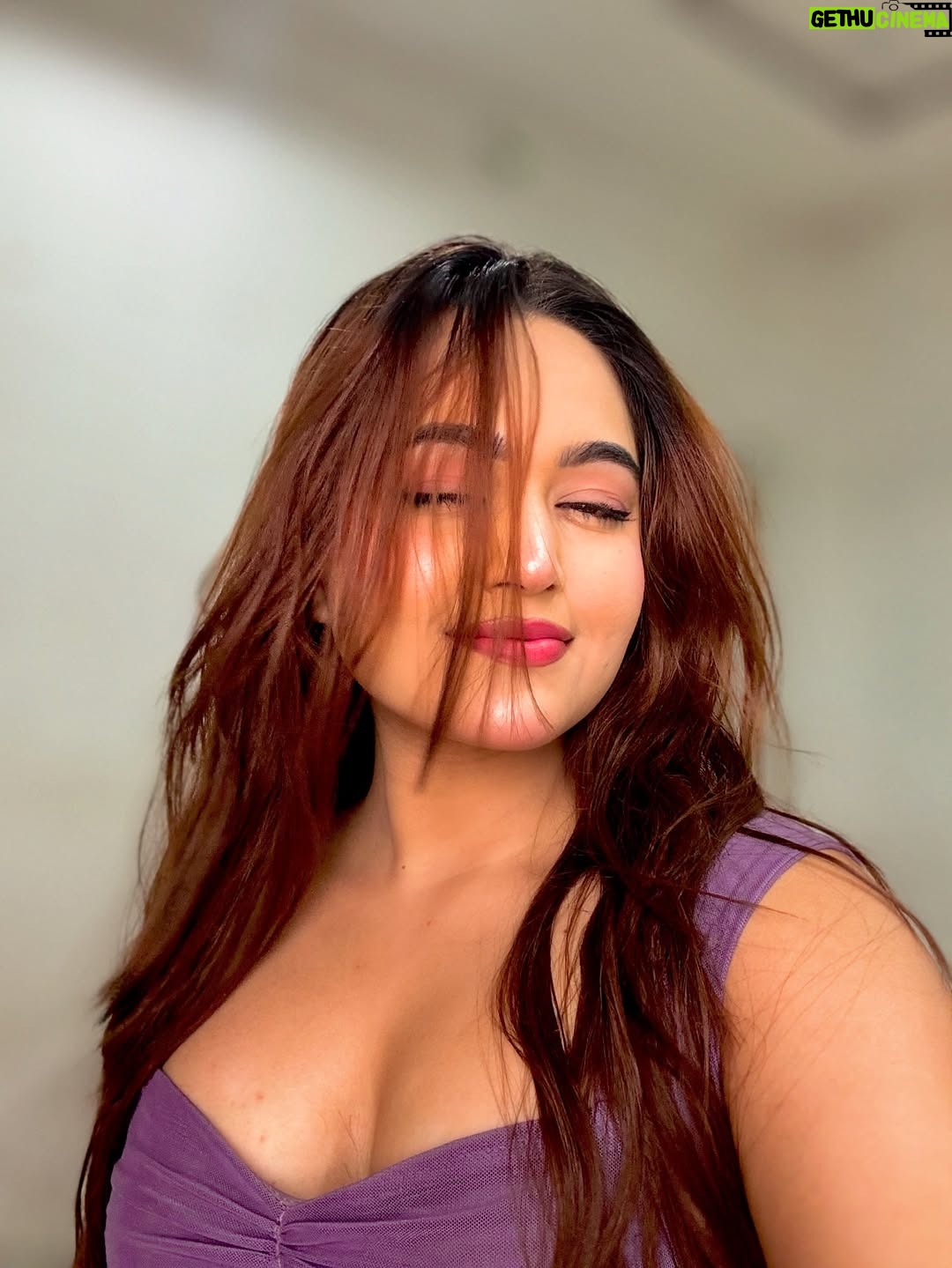 Aastha Sarkar - 3 Likes - She’s the calm before the storm🌊