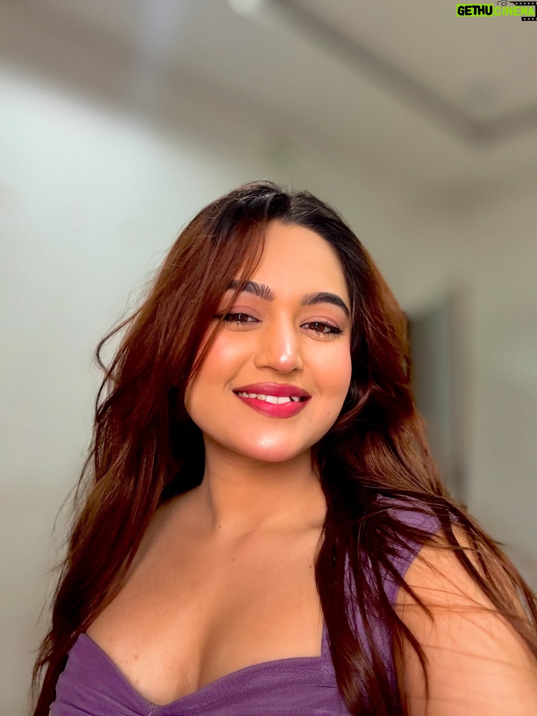 Aastha Sarkar - 3 Likes - She’s the calm before the storm🌊