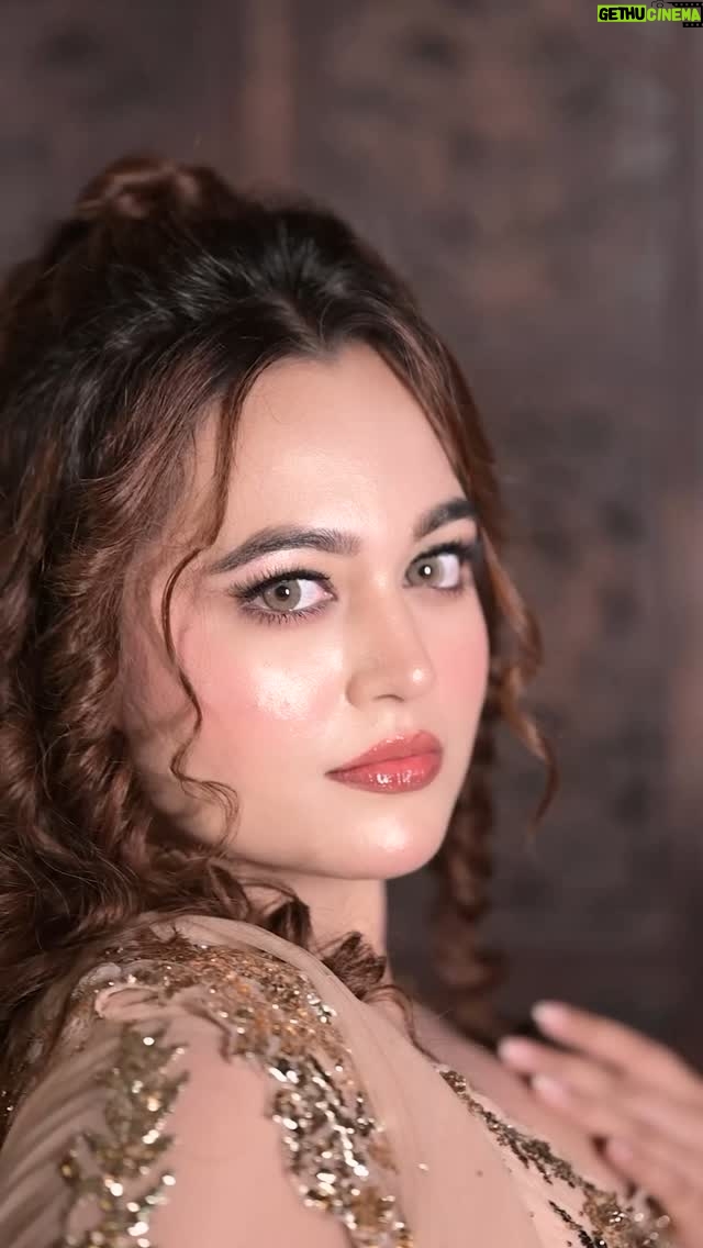 Aastha Sarkar - 885 Likes - Demonstration look for my student 

#makeupacademy #bilaspur #themakeupmantrabsp #bestmakeupacademy #barbie #barbielookmakeup