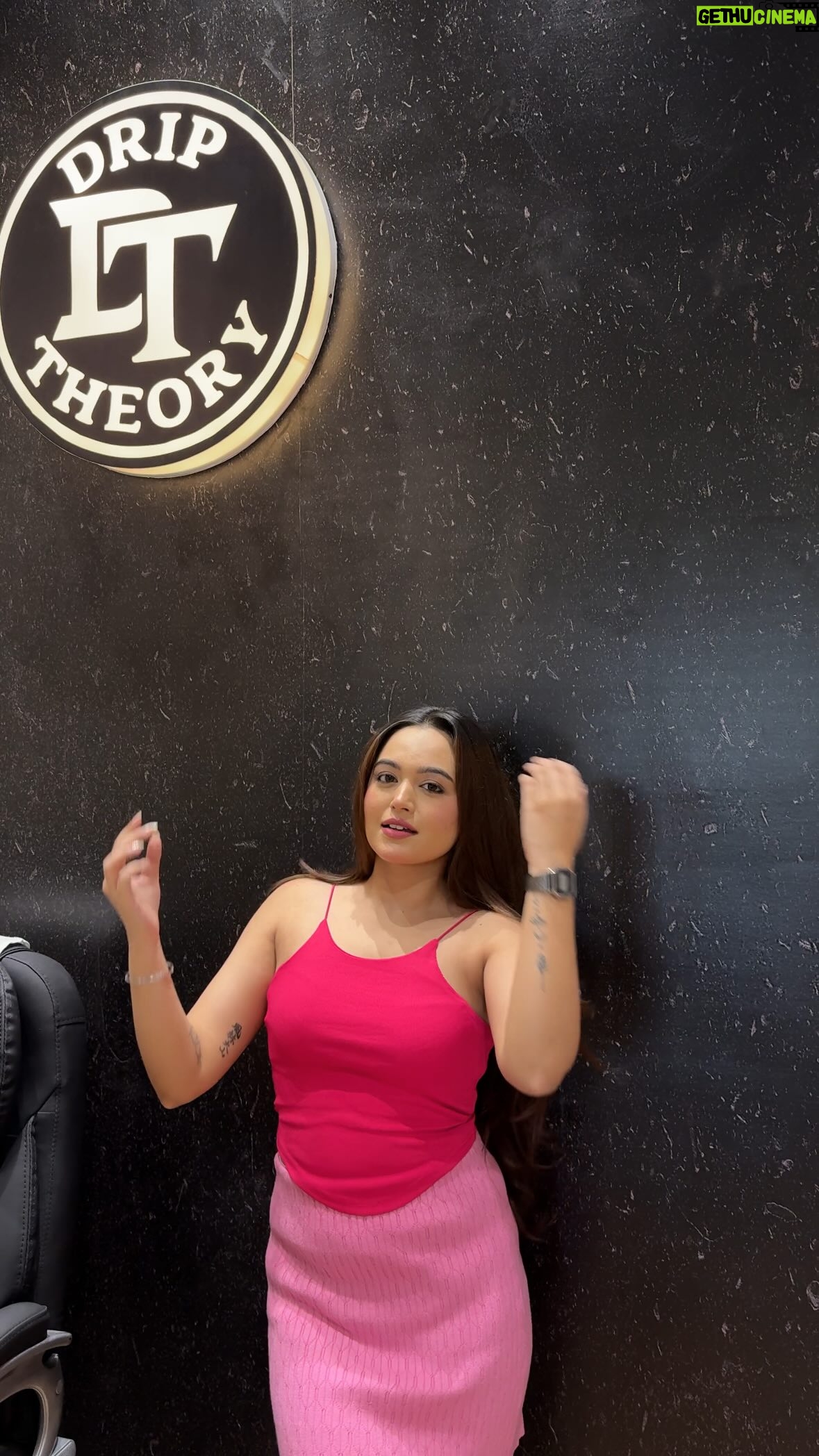 Aastha Sarkar - 3 Likes - Welcome to DRIP THEORY – Your New Fashion Paradise! ✨
From Shein-style glam to Urbanic vibes and even chic Korean outfits, we’ve got it all! 💃🕺
Girls, shop the trendiest dresses, tops & soon-to-arrive jeans 🩷 Boys, your style game is covered too 👕🔥
Premium quality ✅ Affordable prices ✅ Endless variety ✅
If fashion runs in your veins, Drip Theory is the place to be!

📍 S-24 (2nd FLOOR), SWARN PLAZA, BESIDE VASANT VIHAR, BILASPUR (C.G.)
