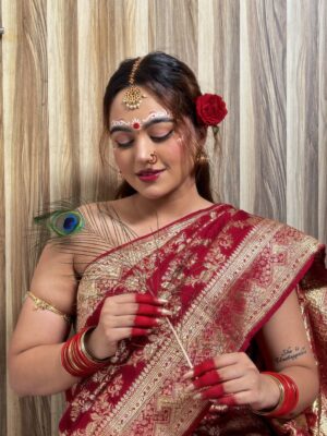 Aastha Sarkar Instagram - In this moment, it’s not about perfection, it’s about surrender to the beauty of culture, devotion, and inner peace🕊️🪞🪈🦚