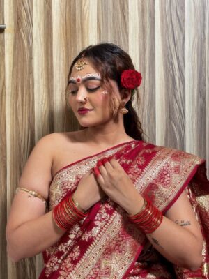 Aastha Sarkar Instagram - In this moment, it’s not about perfection, it’s about surrender to the beauty of culture, devotion, and inner peace🕊️🪞🪈🦚