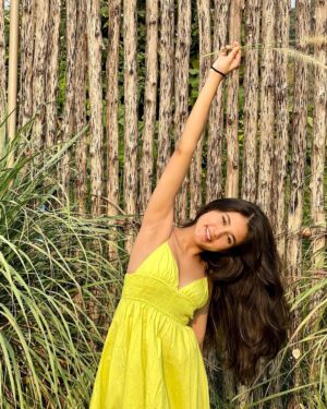 Aayushi Verma Instagram - my camera roll never sleeps 🌾🌸🌊🍃✨
.
📍- @project_karjat