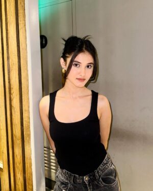 Aayushi Verma Instagram - GLOSSSSS