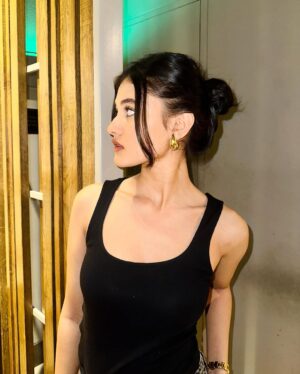 Aayushi Verma Instagram - GLOSSSSS