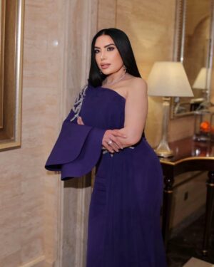 Abeer Sabry Instagram - شكرا شبكه ابوظبي للاعلام علي حفلها المميز ..شكرا تلفزيون ابوظبي علي الاستقبال الجميل 💜 @abudhabitv @abudhabimedia @libeirutcouture photographer @muhammadesign #abeer_sabry ماشاء_الله#عبير_صبري #ماشاء_الله @saphircouture