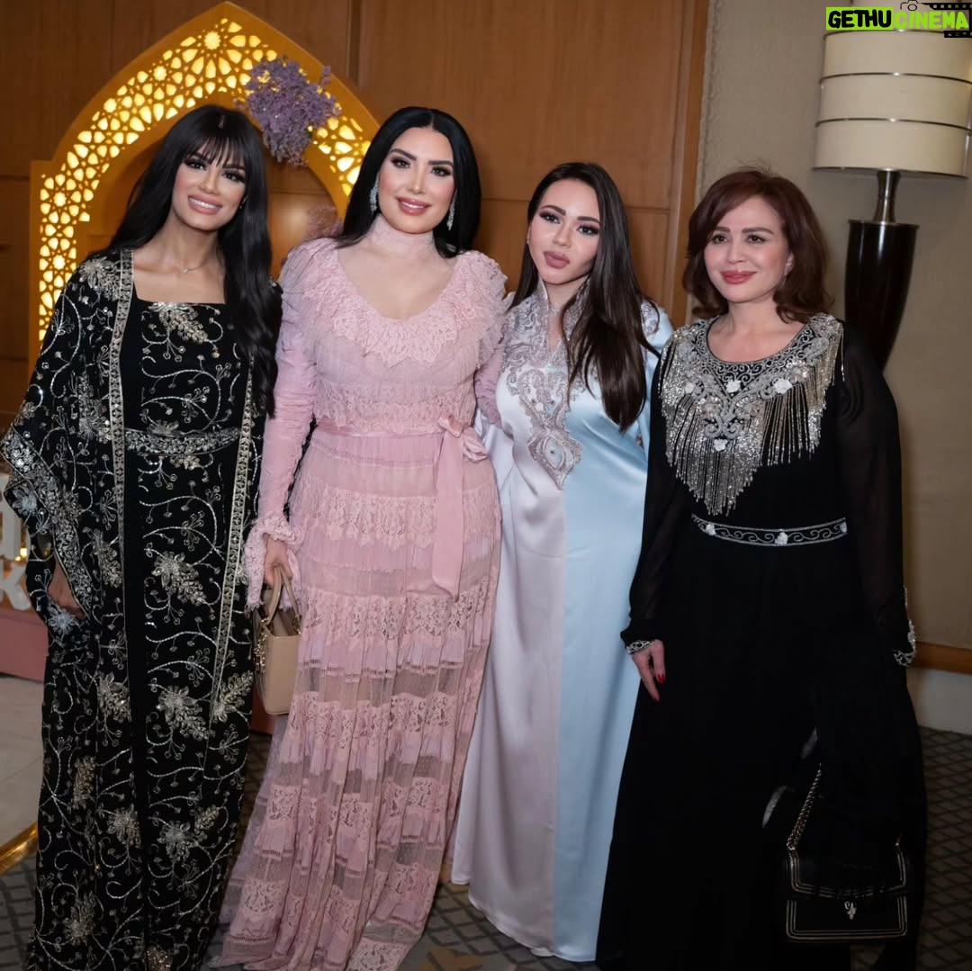 Abeer Sabry - 18.7K Likes - من حفل سحور  الاعلاميه الجميله اسما ابراهيم 🩷🩷 #abeer_sabry #ماشاء_الله #عبير_صبري  @asmaa_ibraheemofficial