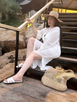 Abeer Sabry Instagram - بدايه اي تغيير هي معرفه قيمه ذاتك🫶 🏞🌞 #abeer_sabry #ماشاء_الله #بيروت