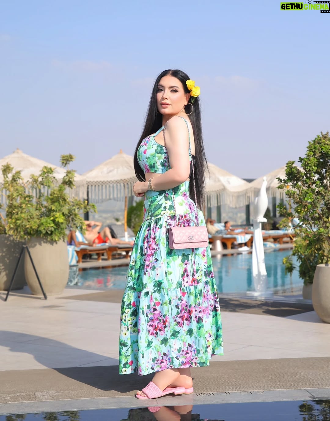 Abeer Sabry - 23.4K Likes - Still thinking about my unforgettable stay at Fairmont Nile City Cairo @fairmontnilecity 🌟
Honored to be welcomed as a Guest of Honour, and let me just say this is the first time I’ve experienced this level of first class hospitality, it left me speechless!
Thank you for the love the comfort and the five-star treatment..true luxury! 

Special thanks to Faten Moussa @fatenmoussafahmi for making this incredible experience happen.

Special thanks to Frank Naboulsi, Regional Vice President, Operations. and all the amazing team. 

@saigon__restaurantandlounge
@luliveto.restaurant 

#Fairmontnilecity #Fairmontspa 
#GuestOfHonour #SuperstarStay #LuxuryRedefined #VIPExperience #VIPLife  سعدت باستضافتي لقضاء اجازه مميزه كان فيها الكثير من الحفاوه والكرم  في فندق فيرمونت نايل سيتي حيث الاطلاله الساحره علي نهر النيل العظيم واستمتعت بالاجواء الخلابه في مطاعمه المميزه الفاخره من المطعم الايطالي والياباني والشرقي ..اجازه رائعه احب تكرارها مره اخري ❤️🥰💫 #abeer_sabry #ماشاء_الل🌟🌟