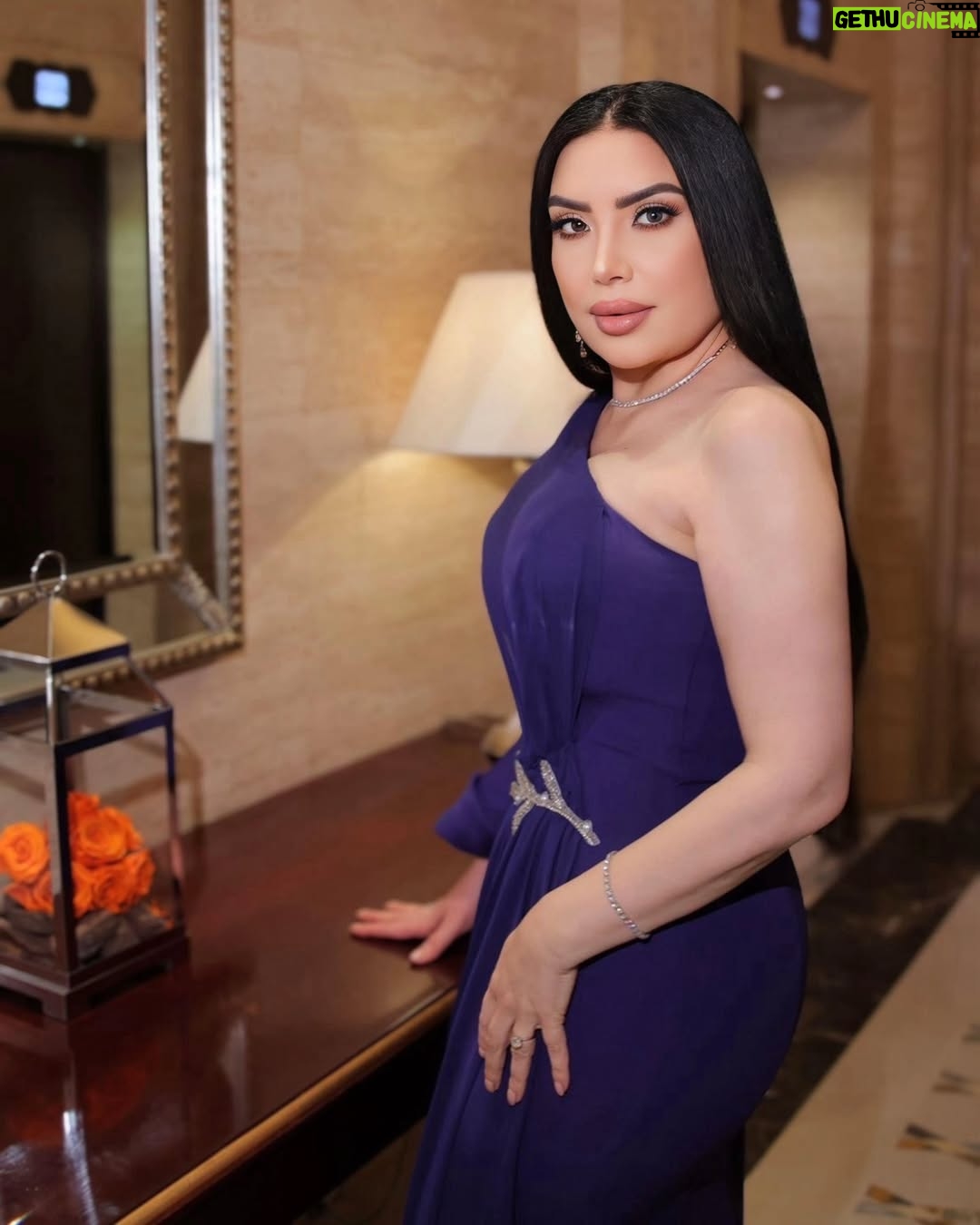 Abeer Sabry - 23.4K Likes - شكرا شبكه ابوظبي للاعلام علي حفلها المميز ..شكرا تلفزيون ابوظبي علي الاستقبال الجميل 💜  @abudhabitv  @abudhabimedia @libeirutcouture  photographer @muhammadesign #abeer_sabry ماشاء_الله#عبير_صبري #ماشاء_الله @saphircouture